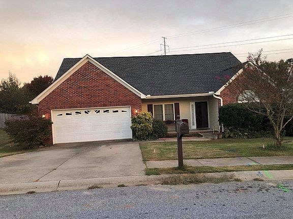 5th image of 120 Lauren Wood Cir