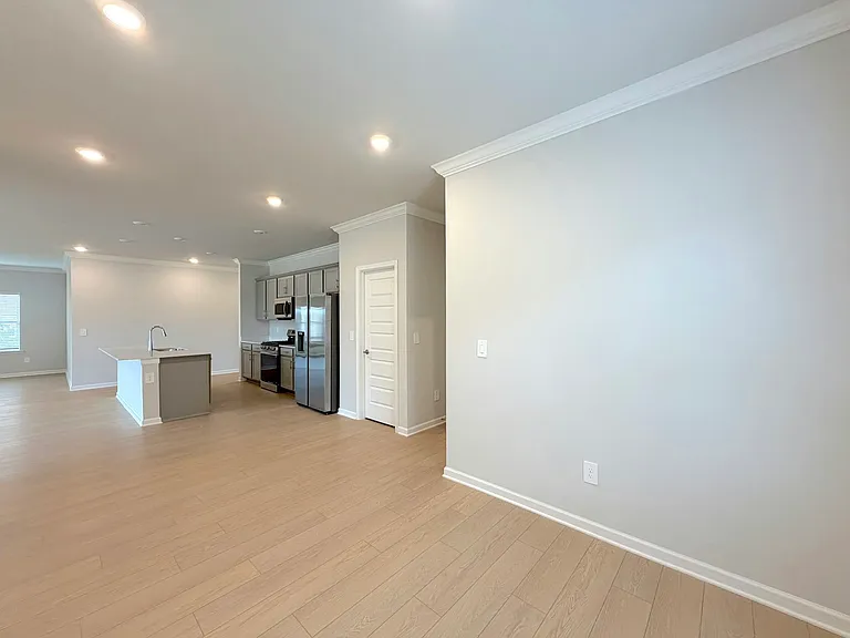 17969 Longleaf Dr — Photo 14