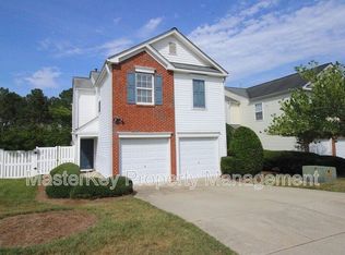 3025 Bracey Pl, Raleigh, NC 27610