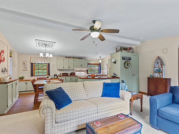 5th image of 40 Hilltop Drive