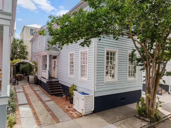 11 Felix St, Charleston, SC 29403