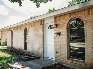 1126 Springwood Dr, Lewisville, TX 75067
