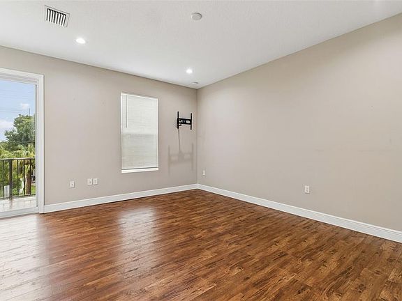 5th image of 8528 PATSY STREET