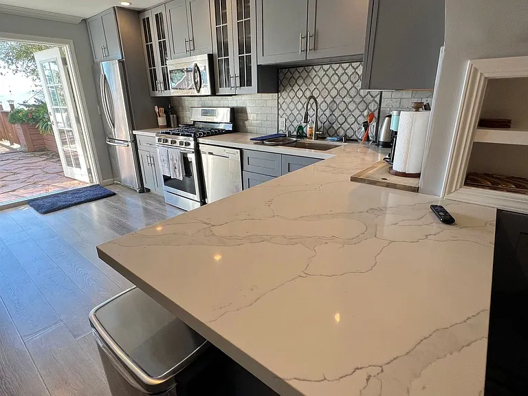 351 Mangels Ave — Photo 13