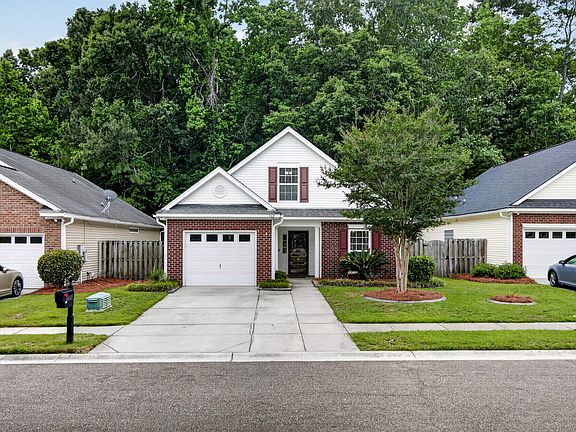 2nd image of 113 Garden Grove Dr