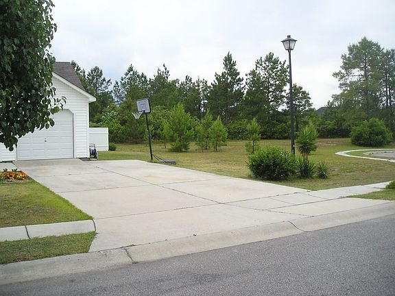 Great Side Yard - Privacy
