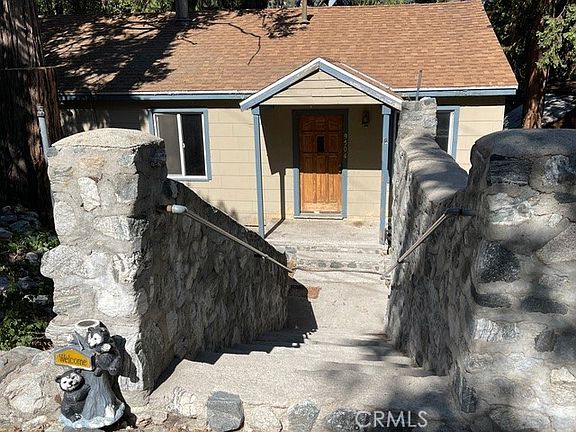 3rd image of 9504 Summit Dr