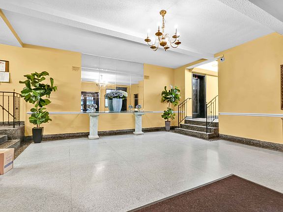4th image of 8375 118th St APT 2K