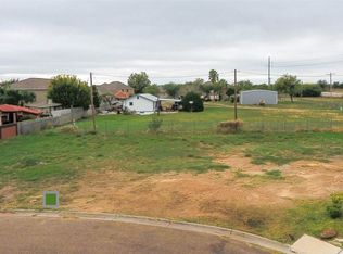 8710 Picard Dr, Laredo, TX 78045