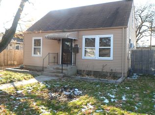 11144 S Preller Ave, Worth, IL 60482