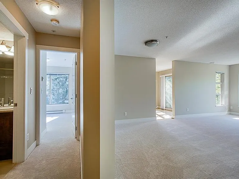 5740 Toronto Rd #212 — Photo 2