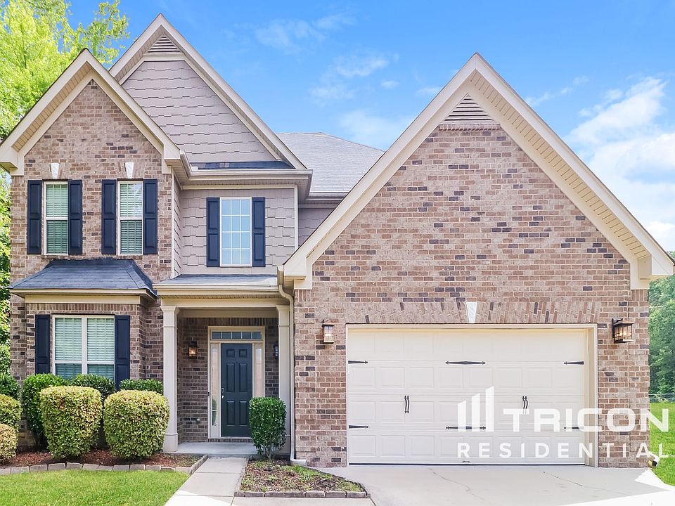 1st image of 301 Arbor Pl