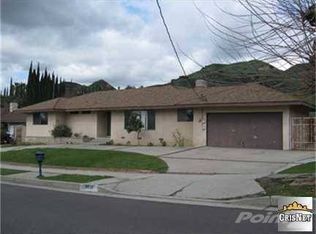 10271 Arnwood Rd, Sylmar, CA 91342