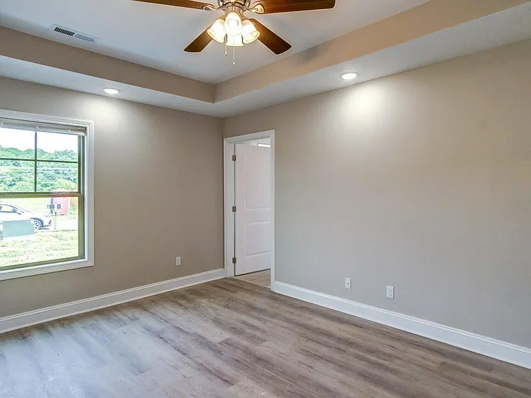 144 Garden Gate Dr — Photo 17
