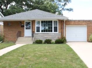 18416 Highland Ave, Homewood, IL 60430