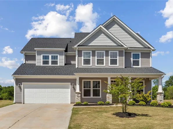609 Oak Hill Ln, Belton, SC 29627