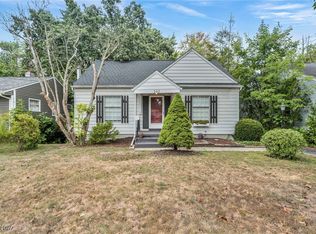 242 N Hawkins Ave, Akron, OH 44313