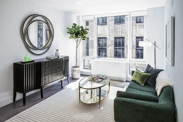 Rented by Kahen Properties | media 21