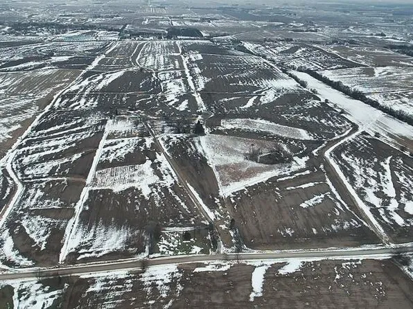 4963 Lower West Branch Rd SE, Iowa City, IA 52240