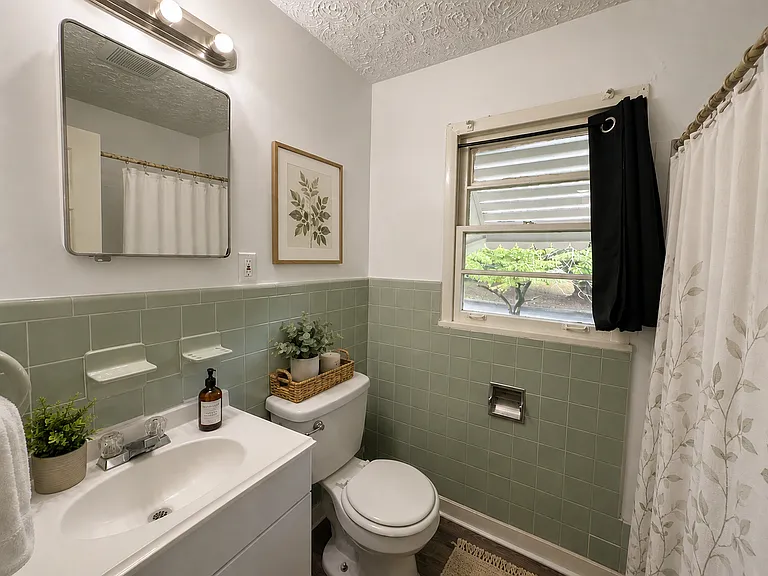 3627 Croft Pl NW — Photo 8