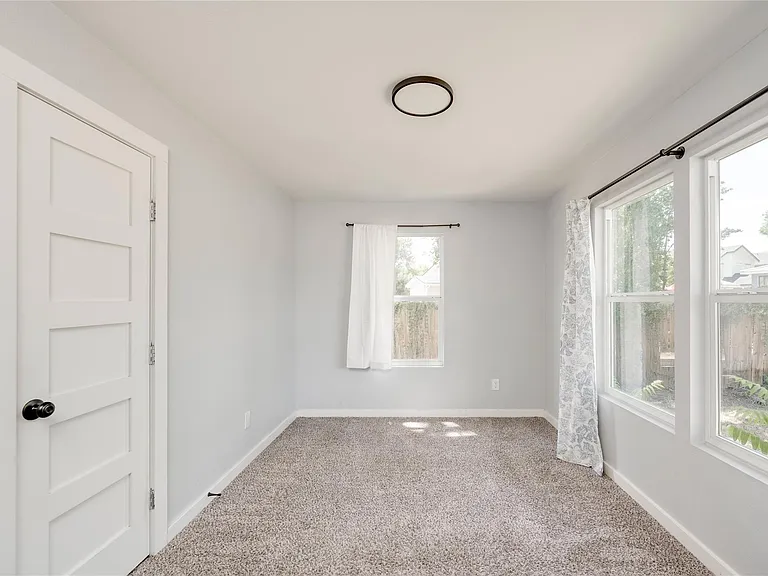 1400 Marcus Pl #B — Photo 13