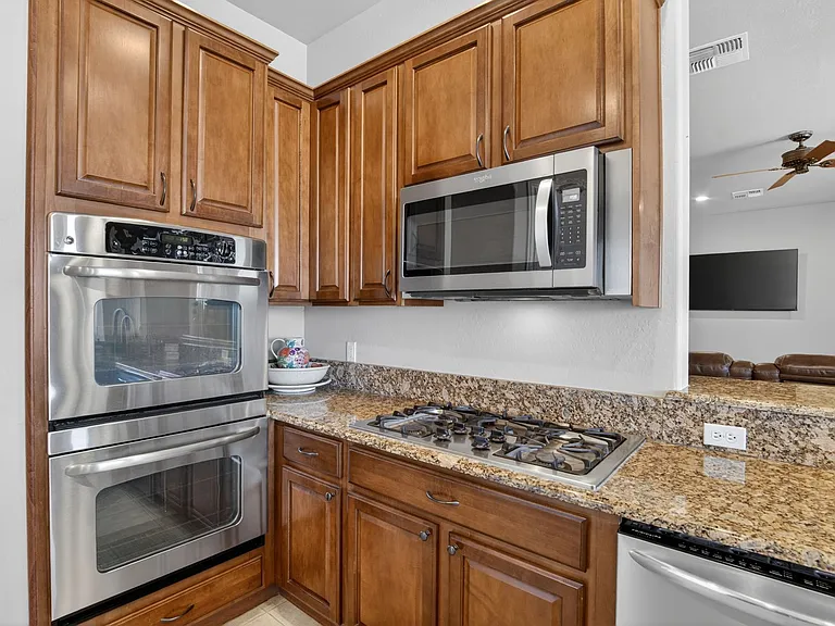 5317 E Lonesome Dove Trl — Photo 11