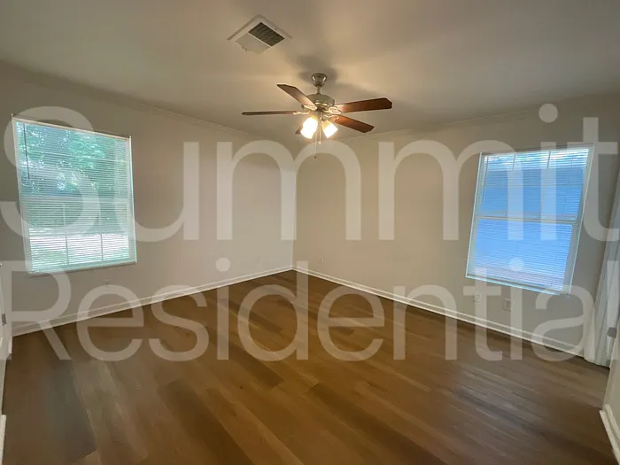 651 Langston Dr SW — Photo 7