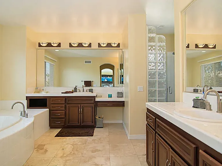 4724 Fairport Way — Photo 5
