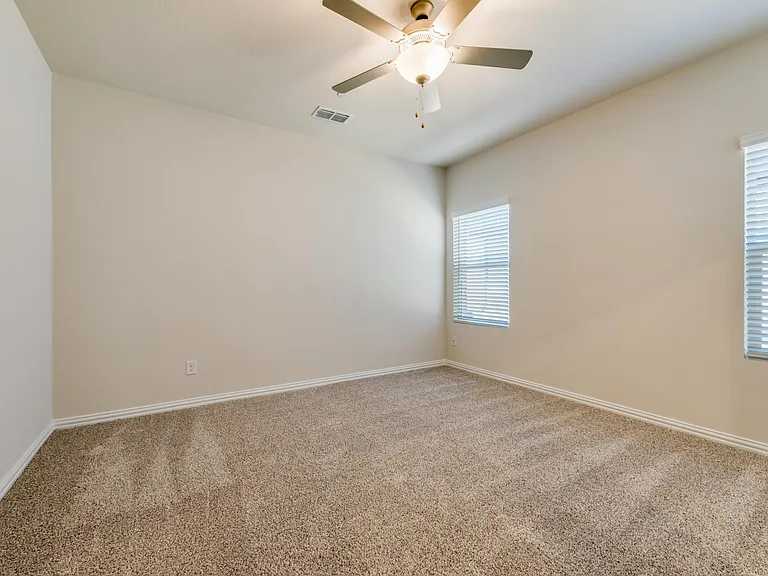 102 Monarch Way — Photo 15