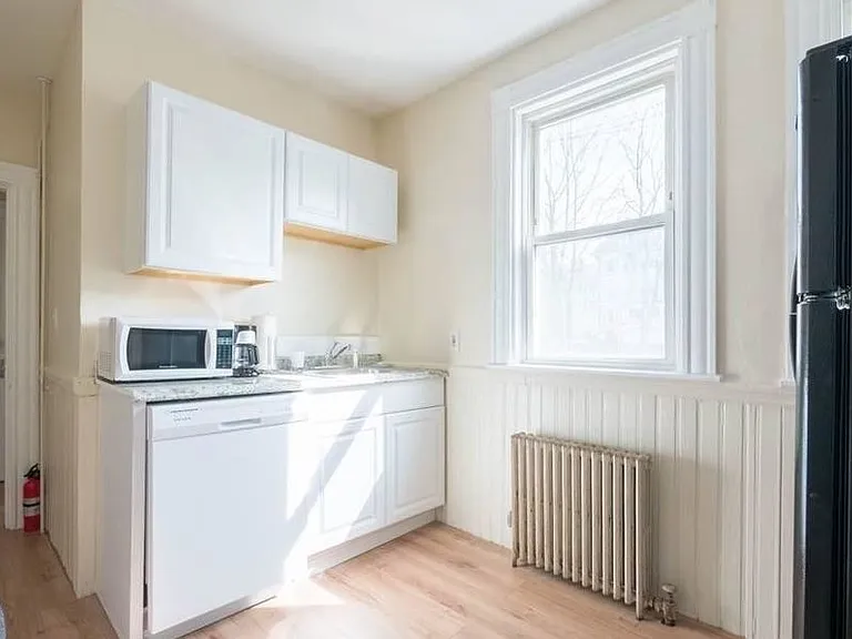 8 Eliot Ave — Photo 6