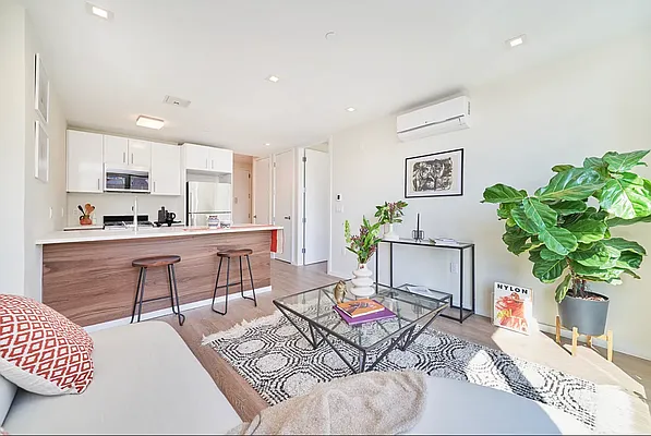 Rented by Living New York | media 28