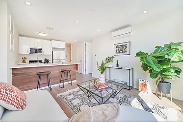 Rented by Living New York