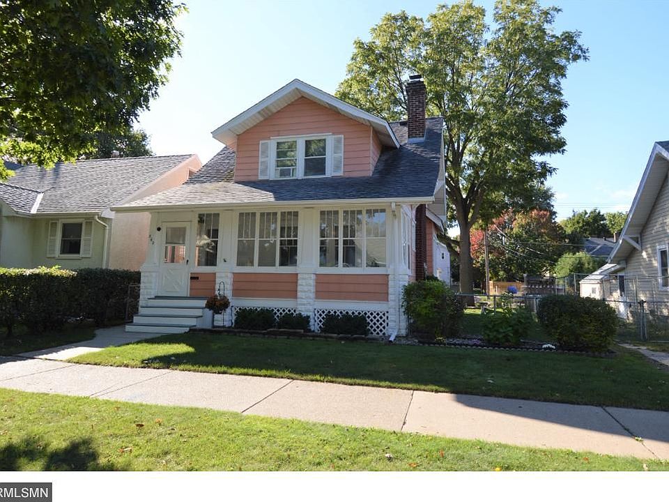 1st image of 862 Rose Ave E