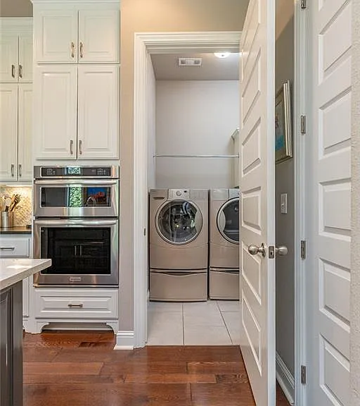 1235 E Adelaide Ln — Photo 45