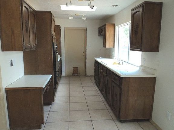 5th image of 11817 El Solindo Ave NE