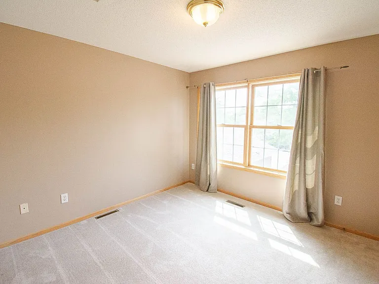 2959 Monroe Dr NW — Photo 11
