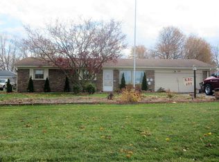 409 Gordon Rd, Monticello, IN 47960