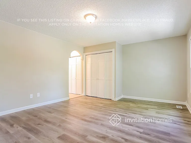 1456 S Zeno St — Photo 9