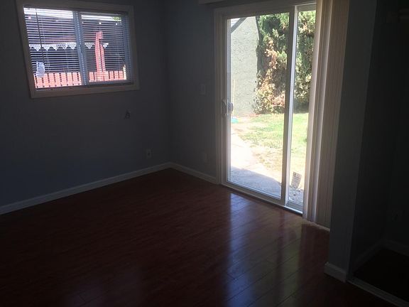 5th image of 50 Harriet Ave
