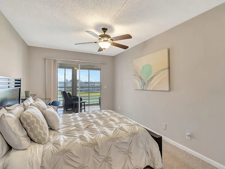 4049 Wolverton Dr #C — Photo 34