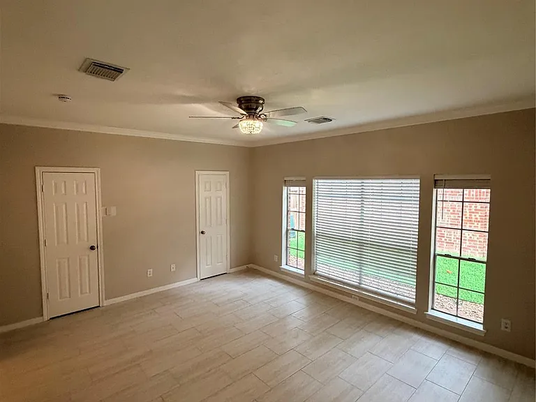 2201 Summer Reef Dr — Photo 24