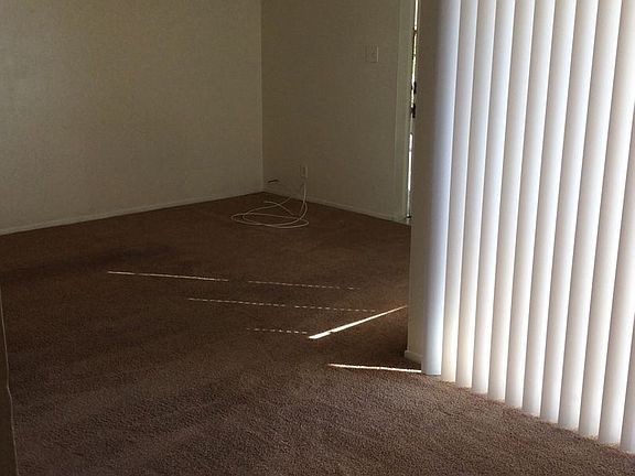 5th image of 4601 Carlisle Blvd NE APT F2