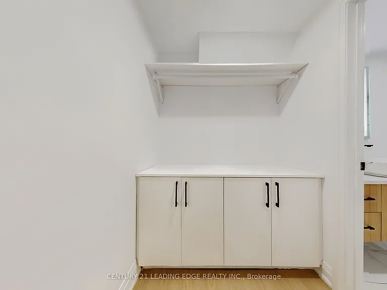 2240 Springfield Ct — Photo 39