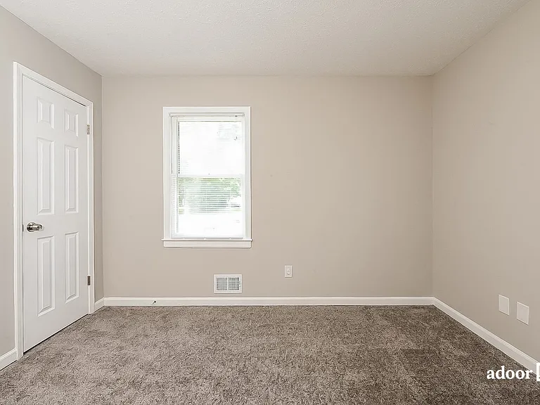4087 Hunt Way — Photo 11