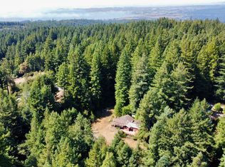 3639 Greenwood Heights Dr, Kneeland, CA 95549