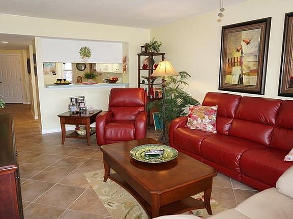 4th image of 11644 SW Egret Cir APT 1104
