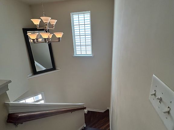 Foyer & Staircase