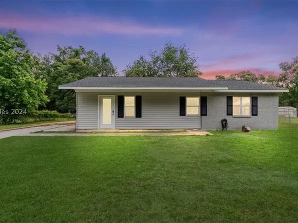 5 Castle Rock Rd, Beaufort, SC 29906