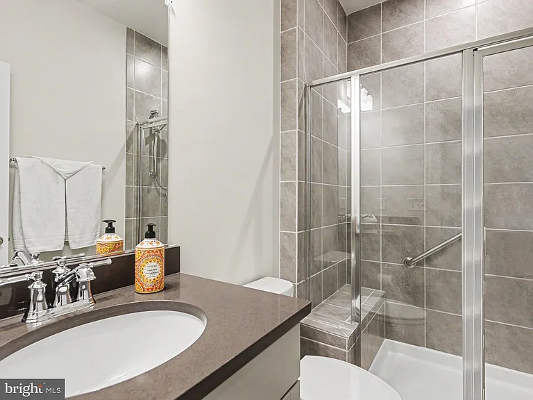 17229 Turnstone Dr — Photo 21