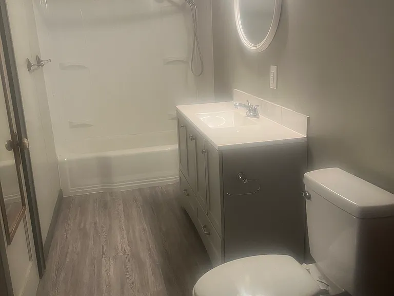 306 Brown St — Photo 5